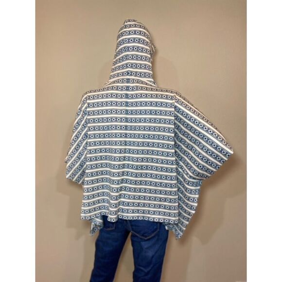 Hippie Laundry Poncho Top Blue White Womens Size Medium - Picture 4 of 8